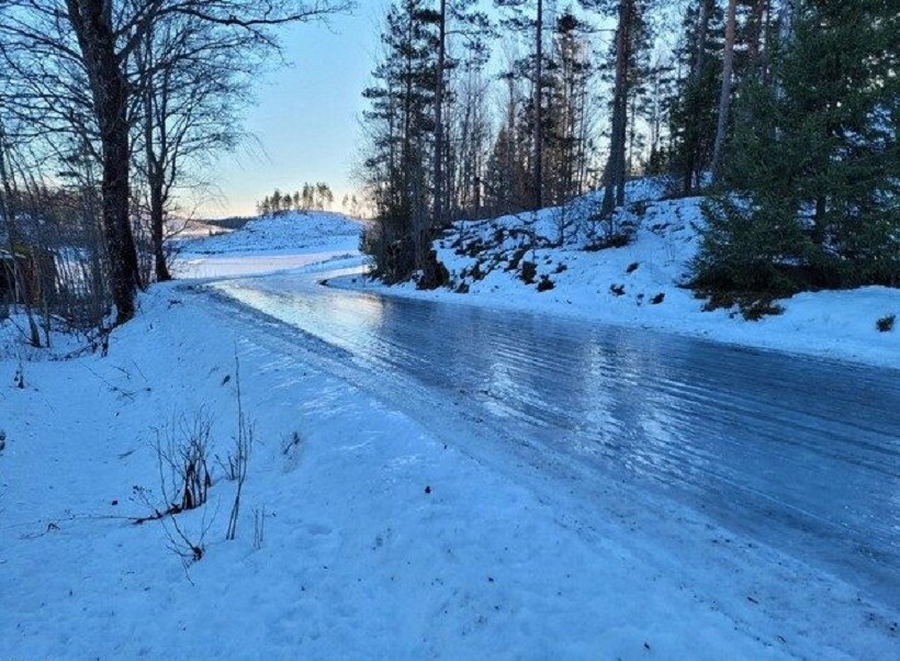 17 фото неловких ситуаций, в которые можно попасть только зимой