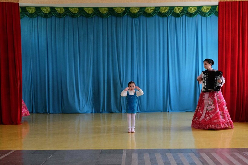 Время остановилось: фотограф прожил 2 года в Северной Корее и сделал снимки изнутри